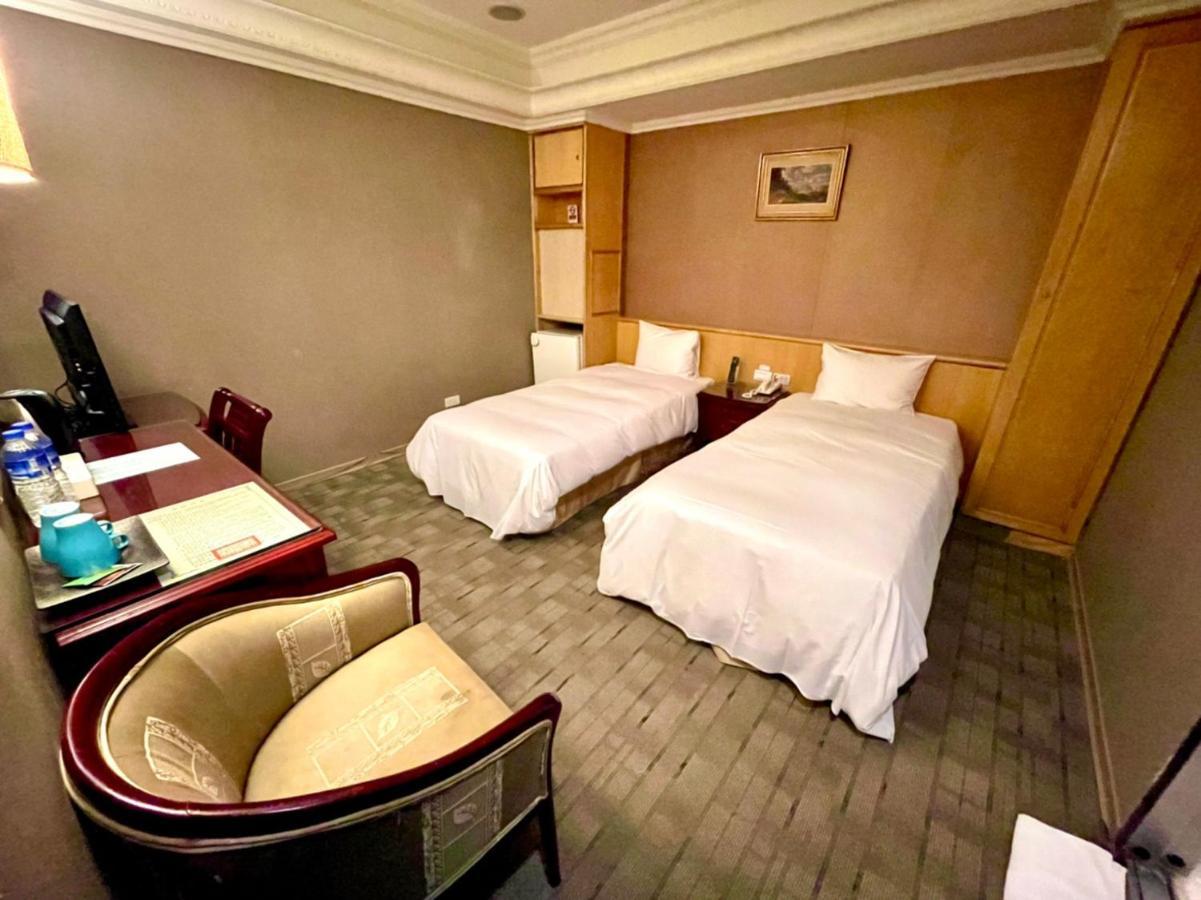 Meadow Hotel Тайбэй Экстерьер фото