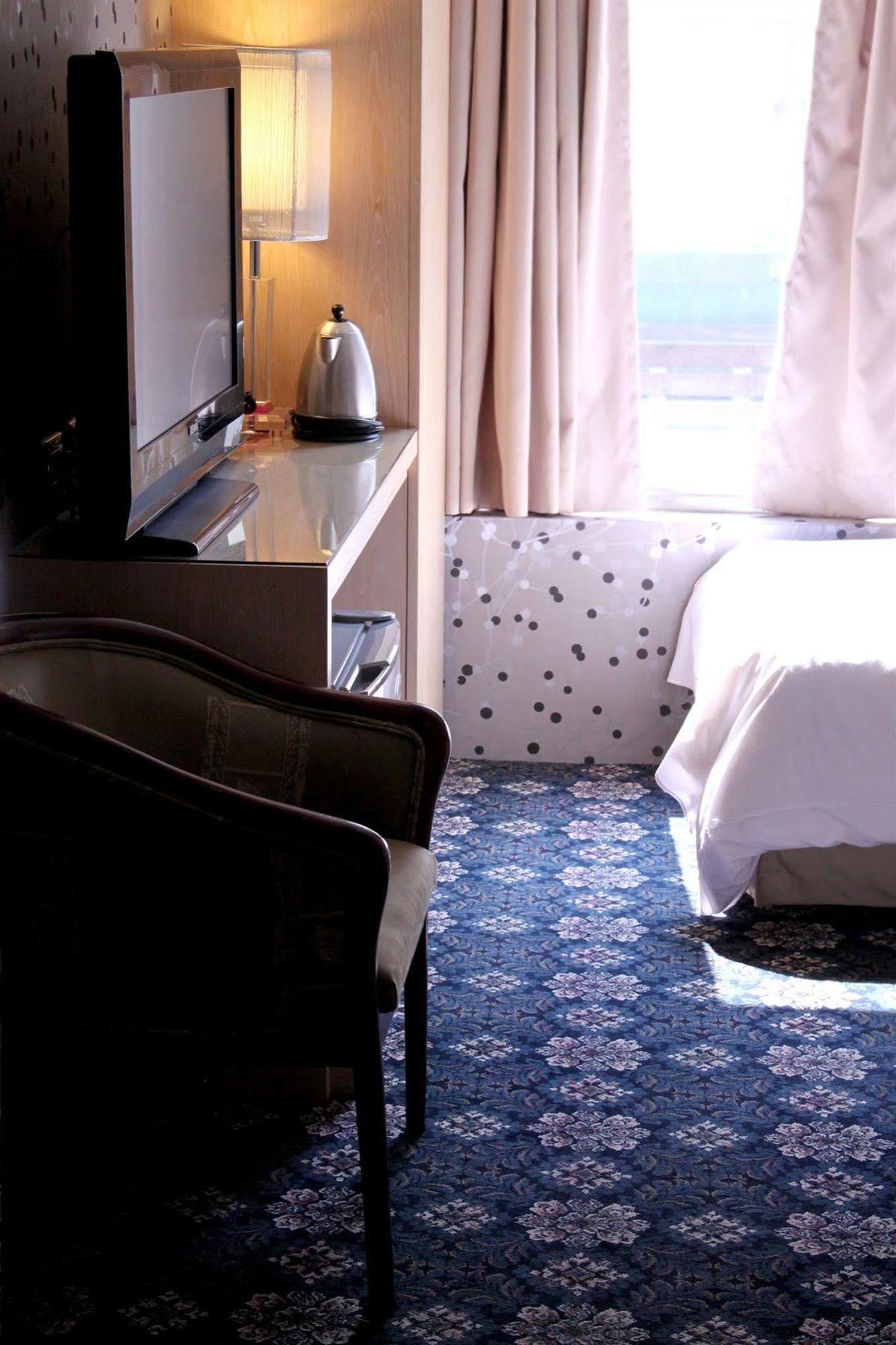 Meadow Hotel Тайбэй Экстерьер фото