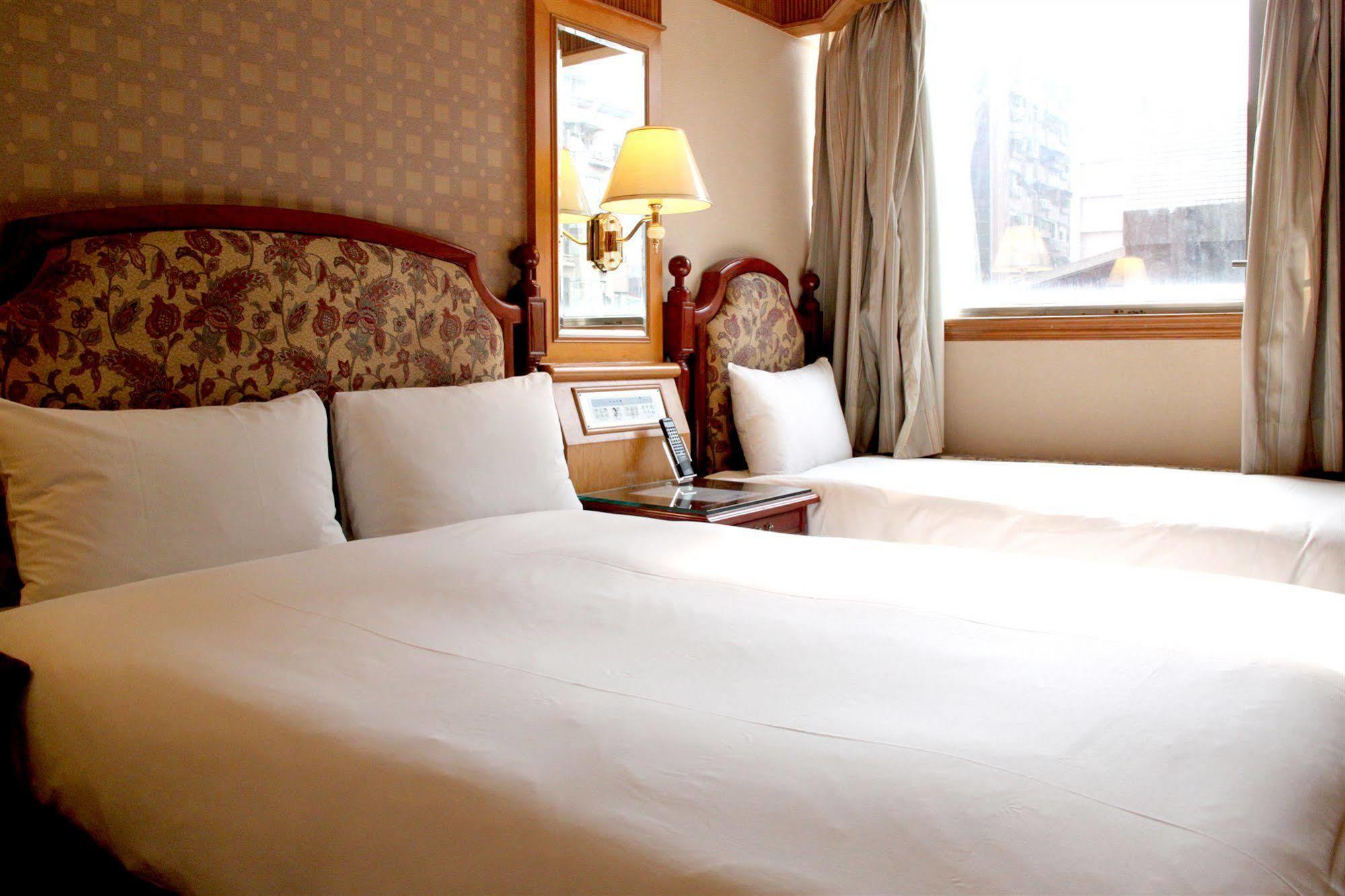 Meadow Hotel Тайбэй Экстерьер фото